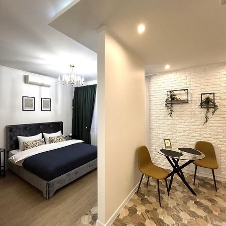 Modern Apartment, 100M To Opera Lviv Exterior photo